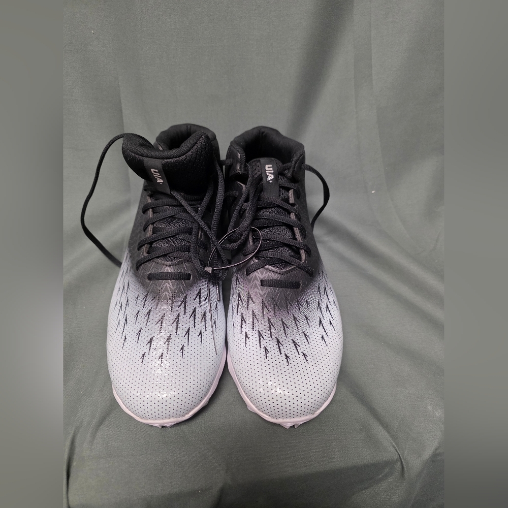 Under Armour Black and White Athletic Shoes